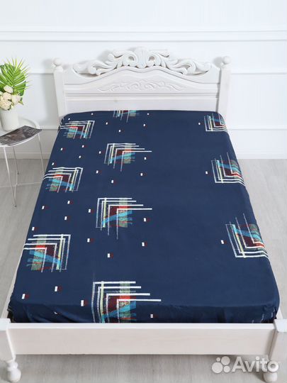 2 шт простыней на резинке 140х200