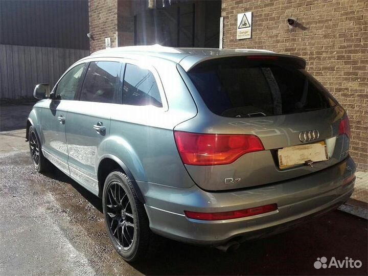 Разбор на запчасти Audi Q7