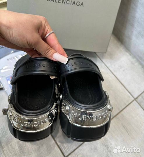 Шлепки / Сабо Balenciaga x Crocs Размеры 36-40