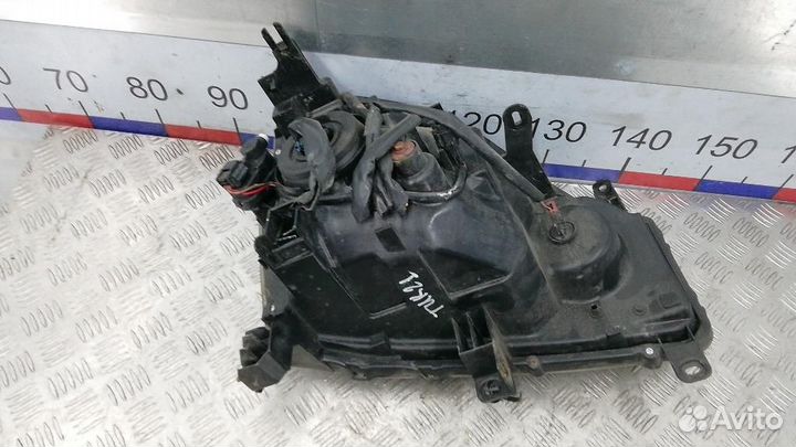 Фара левая Nissan X-Trail