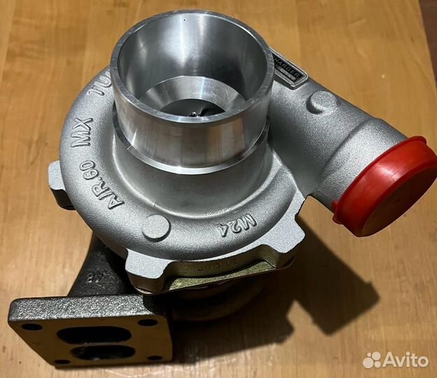 Турбина новая PC200-5 Komatsu 6207-81-8210S6D95L