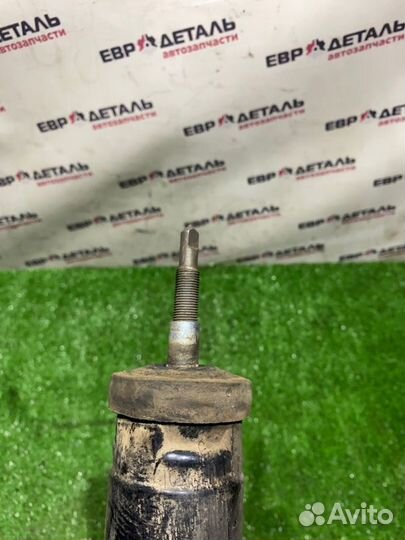 Амортизатор подвески задний правый Mercedes Benz