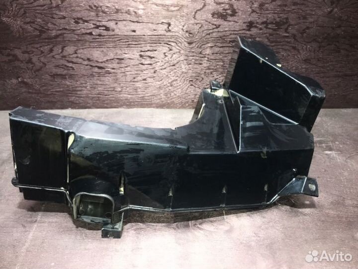 Сабвуфер Audi A6 C5 ALF 2400 1997