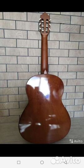 Классическая гитара 