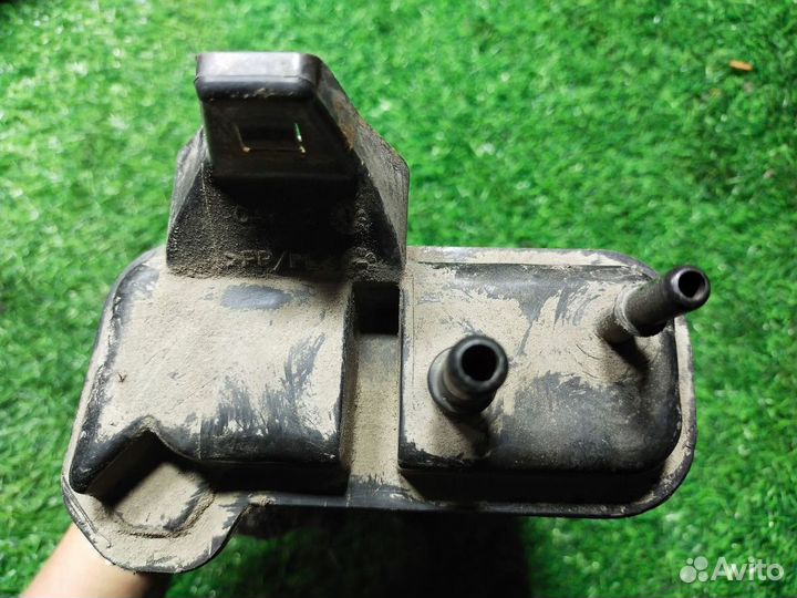 Абсорбер (фильтр угольный) Volkswagen Tiguan I