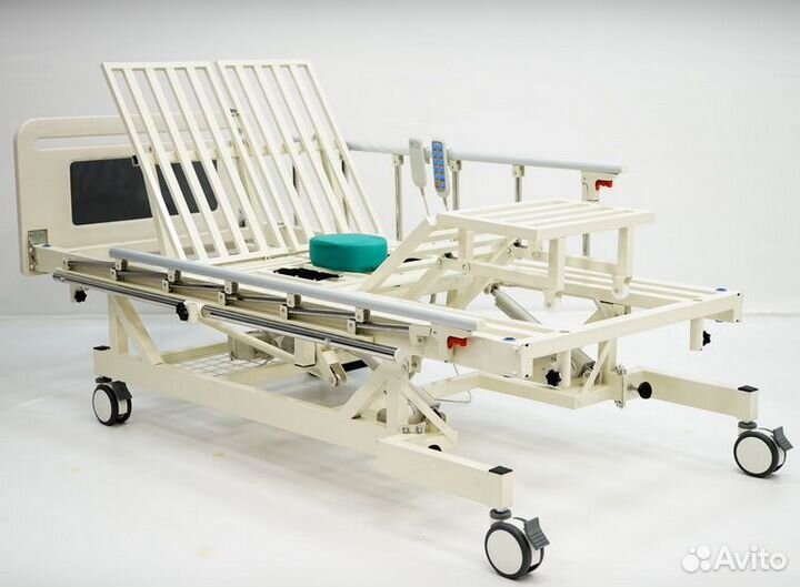 Медицинская кровать-вертикализатор MET Lift Up