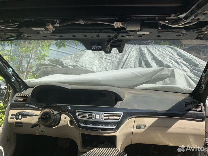 Панель передняя салона (торпедо) mercedes w221