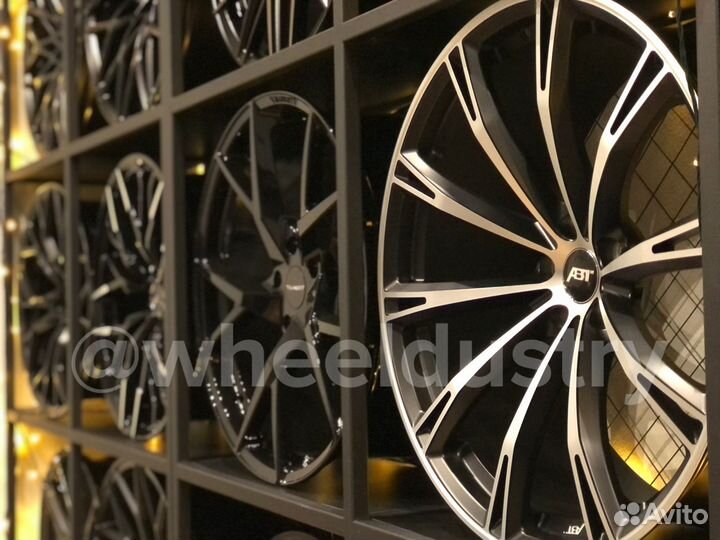 Кованые диски R22 для LR Range Rover Sport