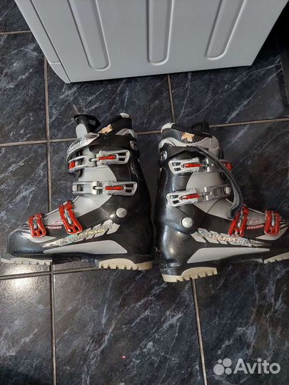 Горнолыжные ботинки