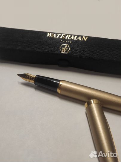 Перьевая ручка Waterman с футляром