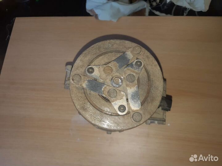 Range Rover Evoque компрессор кондиционера