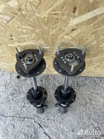 Амортизаторы под пневму Honda Civic 4d 5d 8gen