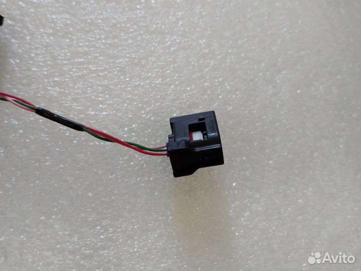 Фишка парктроника 3 пин Тойота Прадо,Lc 200