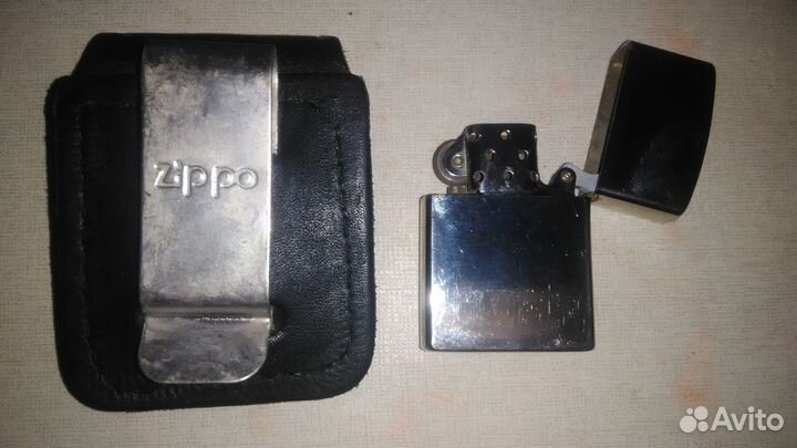 Зажигалка Zippo в чехле, состояние на фото