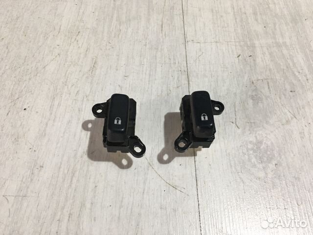 Кнопка блокировки дверей mazda CX-7