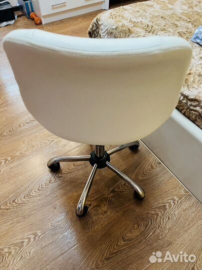 Компьютерное кресло