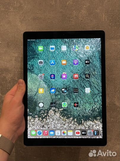 iPad Pro 12.9 2 поколения