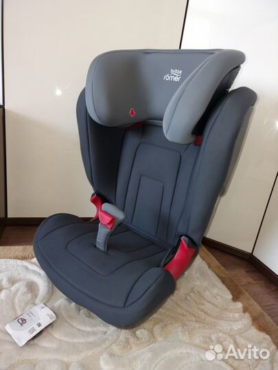 Автокресло Britax Romer Kidfix 2R 15-36 кг