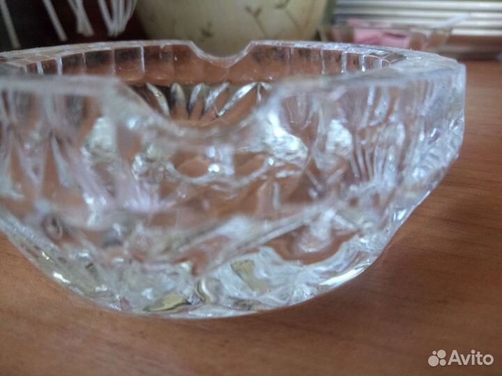 Хрустальная пепельница