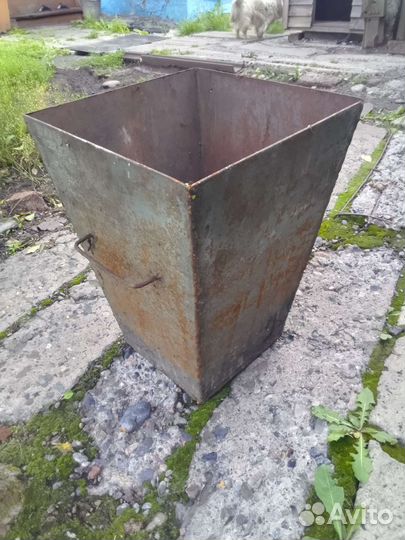 Бак для мусора