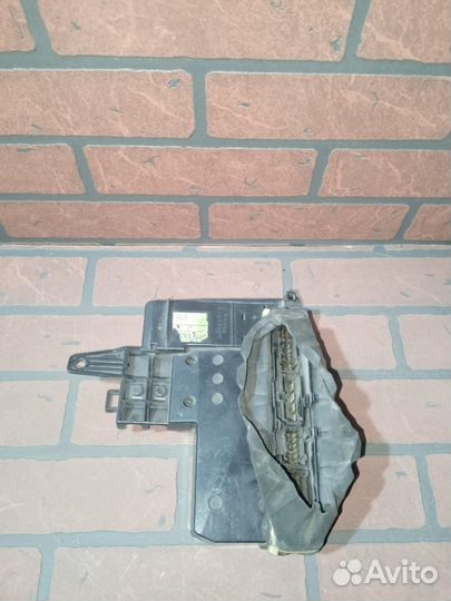 Блок предохранителей honda rafaga CE4 G20A