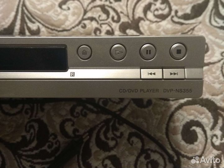 DVD плеер Sony DVP-n8355