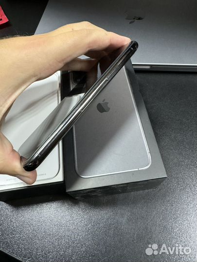 iPhone 11 Pro, 64 ГБ