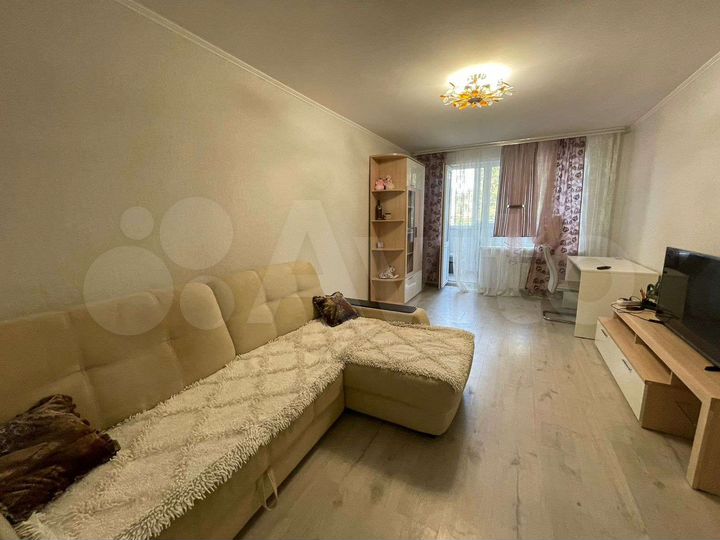 2-к. квартира, 60 м², 2/9 эт.