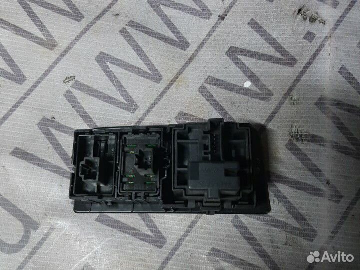 Кнопка корректор фар Renault Scenic