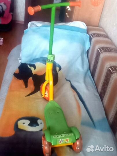 Самокат детский трехколесный