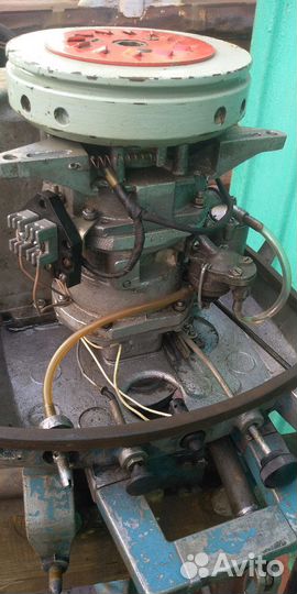 Лодочный мотор 