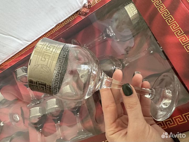 Набор бокалов