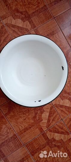 Эмалированный таз 10 литров