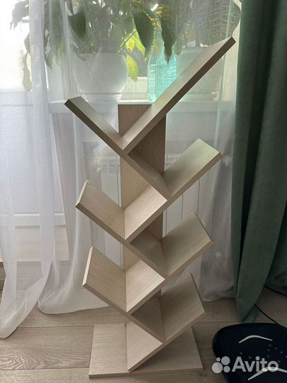 Книжная полка