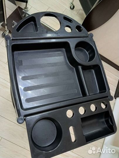 Тележка парикмахерская