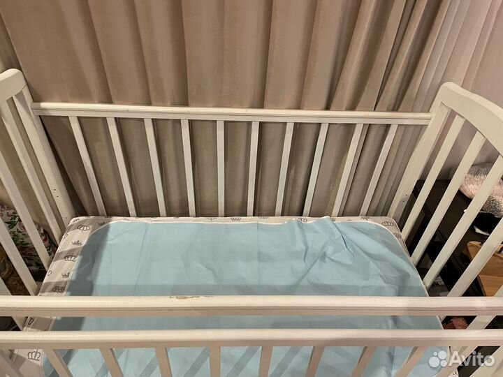 Детская кроватка