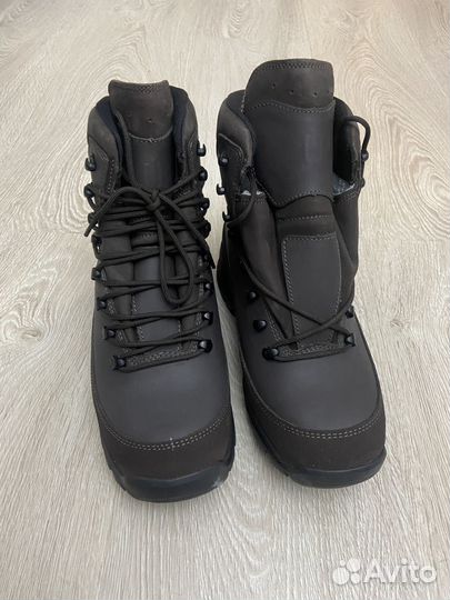 Военный ботинки фарадей