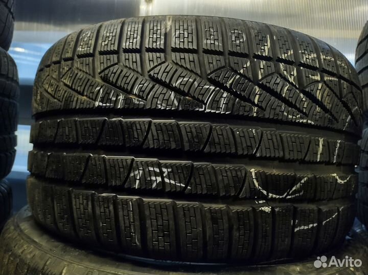 Pirelli Winter Sottozero 240 Serie II 295/30 R20 Y