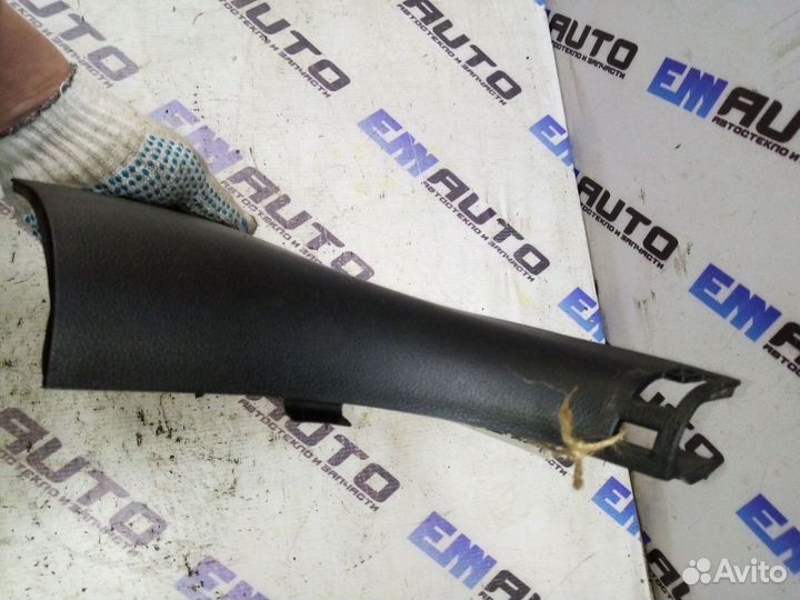 Накладка порога передняя левая Киа Рио 3