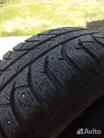 Bridgestone Ice Cruiser 7000 265/65 R17