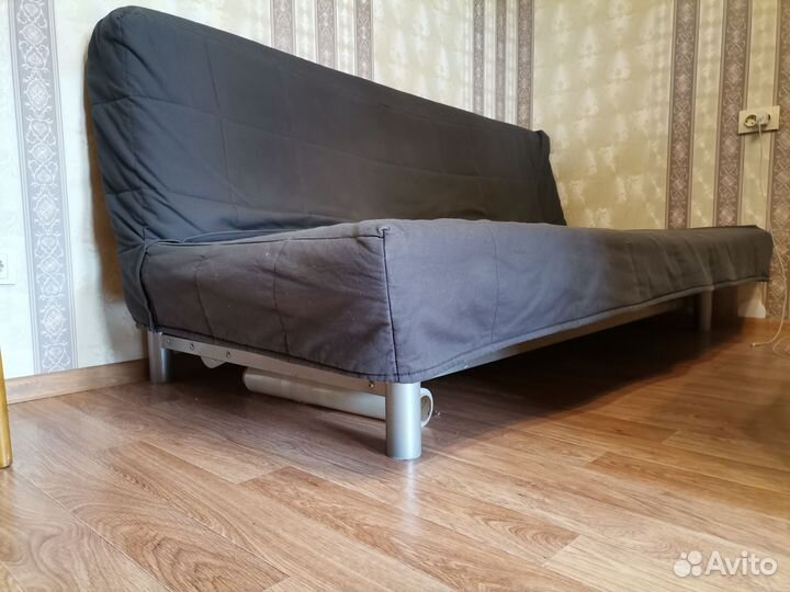 Диван прямой бу