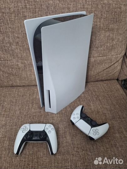 Sony playstation 5 3я Ревизия, 2 геймпада