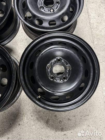 Штампованные диски Ford Focus 5x108 R15