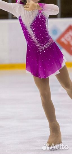 Платье для фигурного катания р.140-146