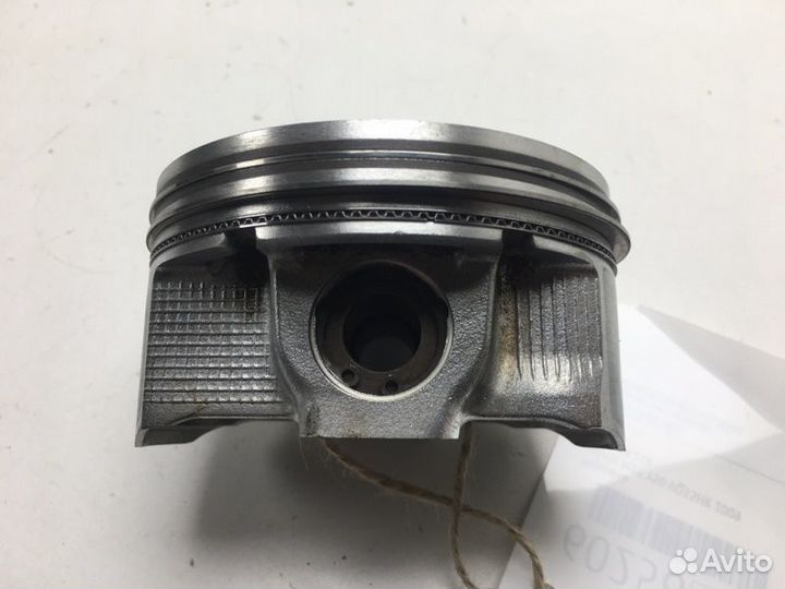Поршень Infiniti M35 Y50 VQ35HR 2009