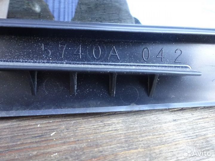 Форточка двери задняя Mitsubishi Lancer