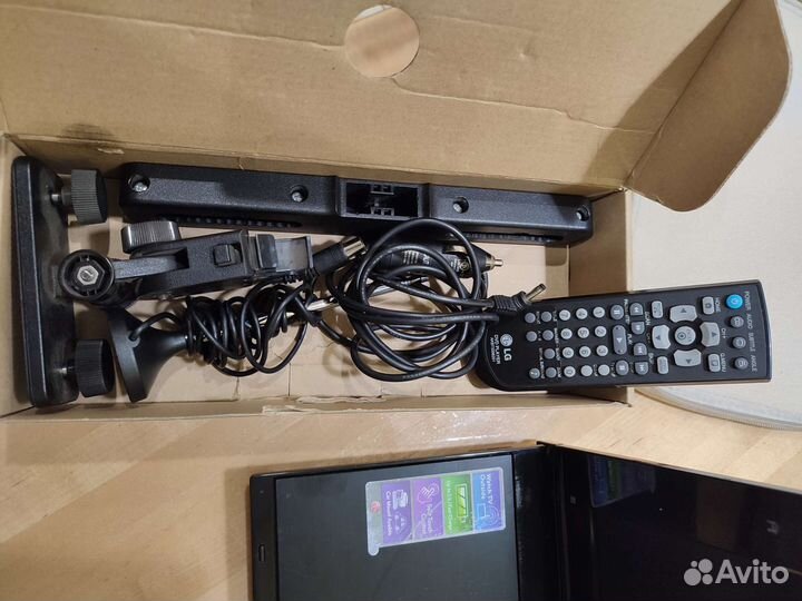 Портативный видеопроигрыватель