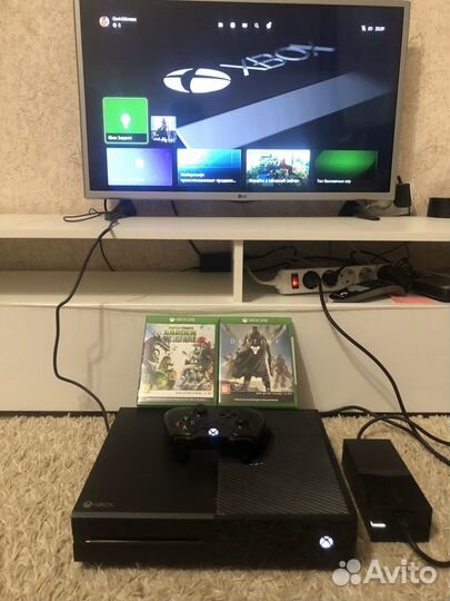 Xbox one 1tb плюс диски