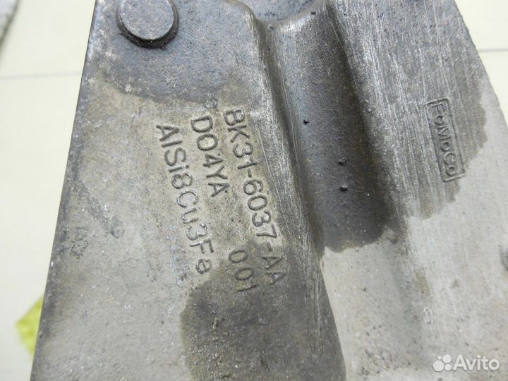 Кронштейн двигателя правый Transit 2014