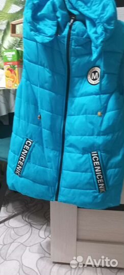 Безрукавка для девочки